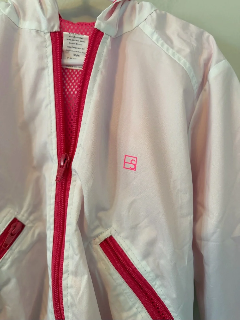 Set Athletics Light Pink Hooded Windbreaker Jacket with Pink Accents